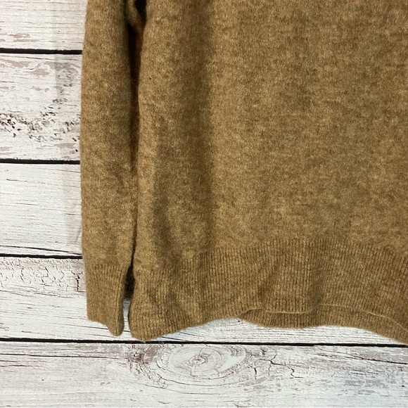 Aritzia the Group Babaton Thurlow Alpaca Wool Blend Sweater in Brown - Picture 4 of 11